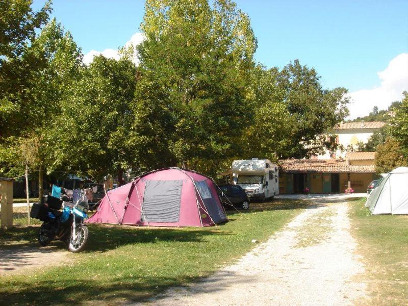 Camping Frederic Mistral Castellane Exteriér fotografie